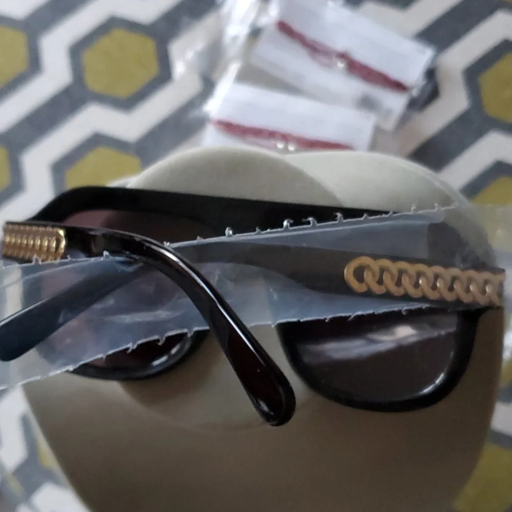 Stella Mccarthy sunglasss black polarized firm sorry lowered their 400 plus